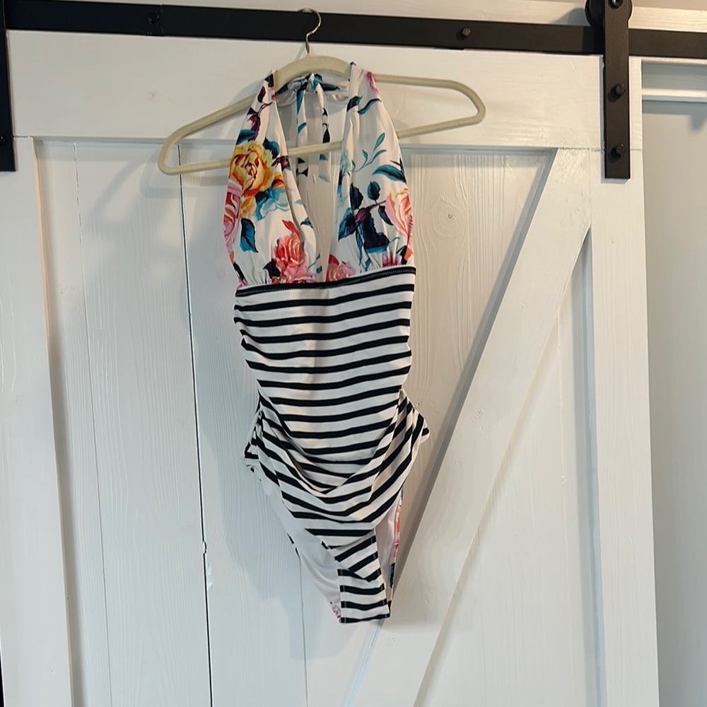 Cupshe Black and White One Piece Swimsuit